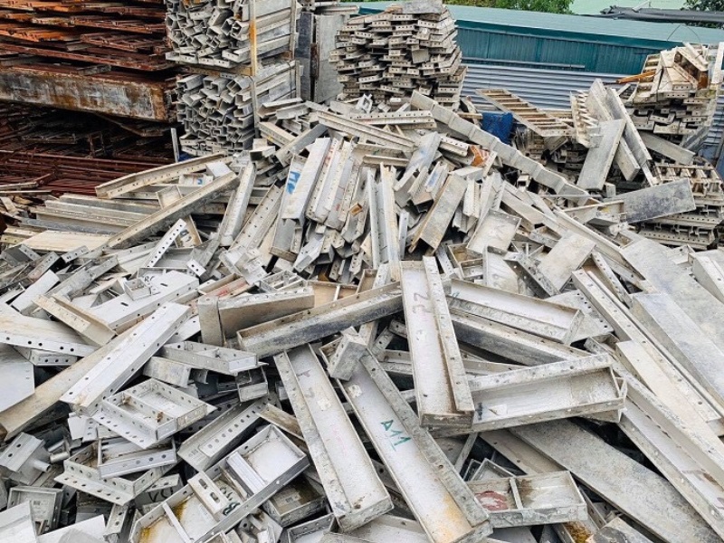 Thu mua phế liệu sắt thép giá cao tại Mạnh Nhất